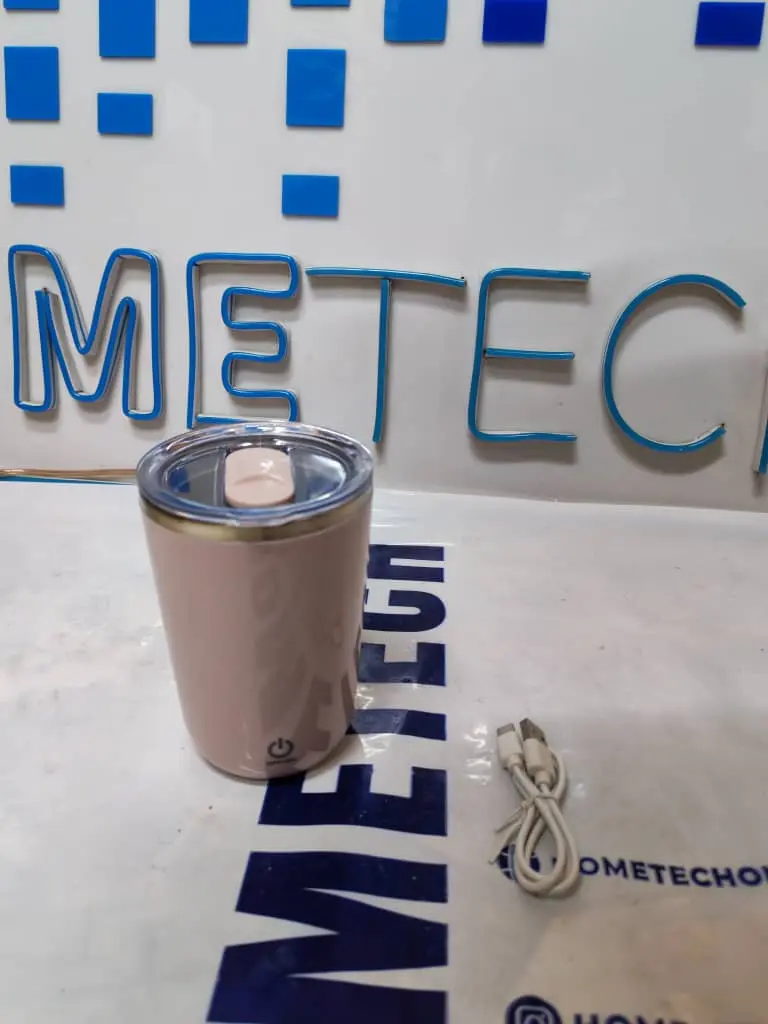 Fully Automatic and Rechargeable Magnetic Mixing Cup XQ-169