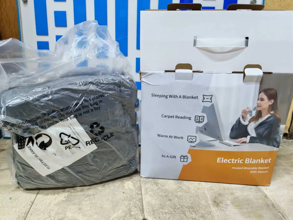 Electric Blanket With Sleeves 127X177 With Foot Pocket